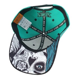 Halfskull baseball cap